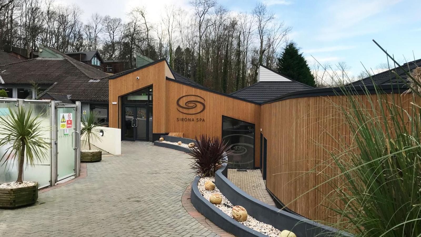 Spacious Primrose Lodge For 6 With Hot Tub At A Spa Resort Chudleigh Luaran gambar