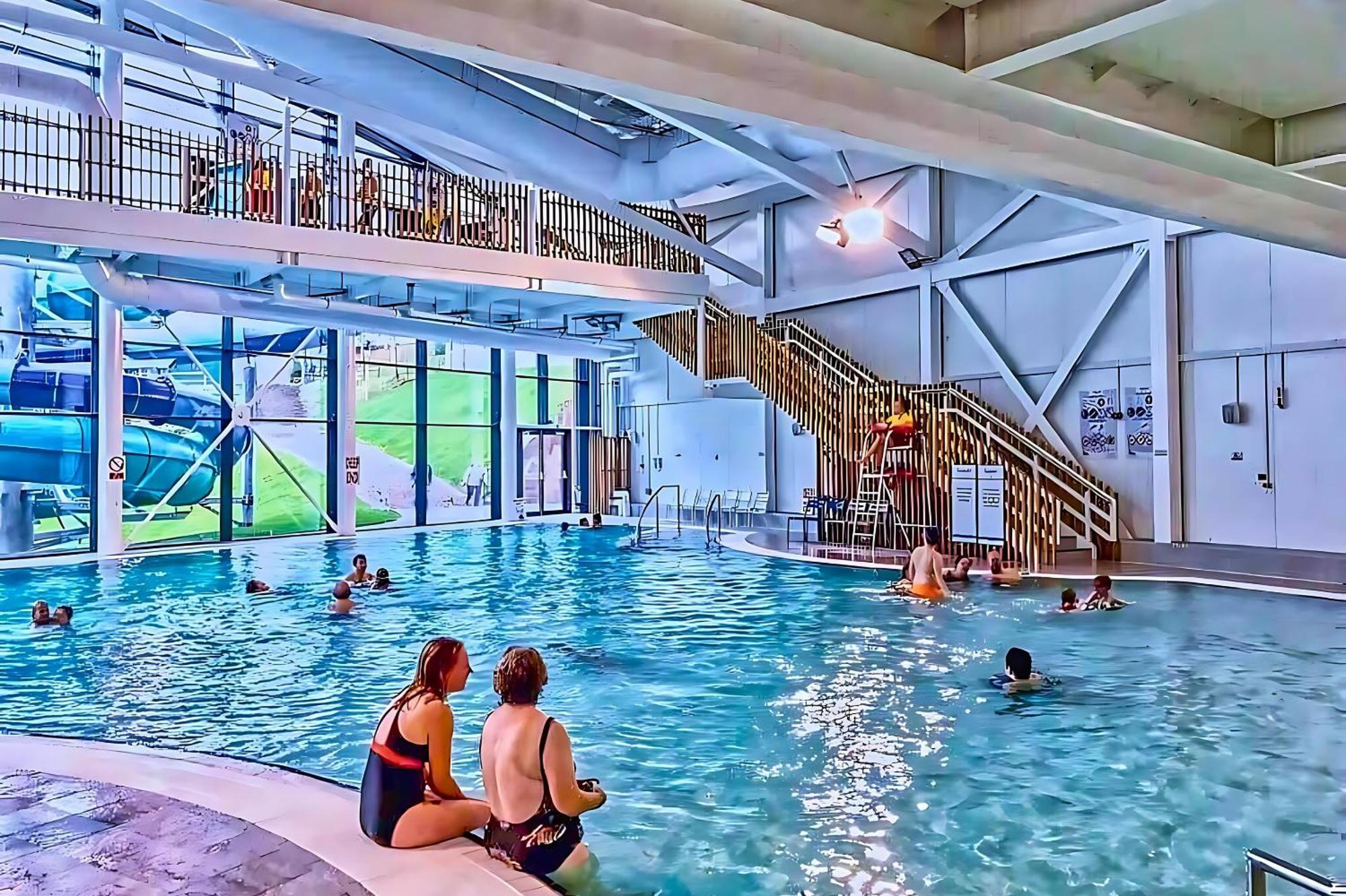 Spacious Primrose Lodge For 6 With Hot Tub At A Spa Resort Chudleigh Luaran gambar